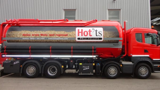 Foto: Tropper Titelbild: Pelletsfahrzeug für Hot’ts Pellets, gebaut von Tropper. Foto: Tropper