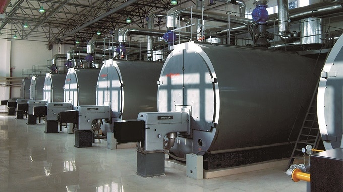 Prozesswärmekessel einer Fernwärmeanlage. Foto: BDH