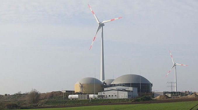 20141101_xl_Windkraftanlage-WKA-bei-Prenzlau-1258 Windkraftanlage für Powwer-to-Gas bei-Prenzlau Molgreen / Wikimedia / unter Lizenz CC-BY-SA 4.0