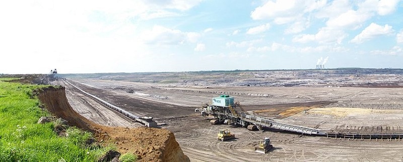 Tagebau Vereinigtes Schleenhain bei Leipzig. Ginge es nach einigen Teilnehmern, könnte man hier noch 1000 Jahre Braunkohle abbauen. Foto: Joeb07 / Wikimedia / Lizenz unter CC BY 3.0