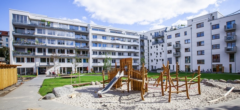 Hofansicht Wohnkomplex Brehmestr in Berlin-Pankow. Alle Fotos: Geo-En