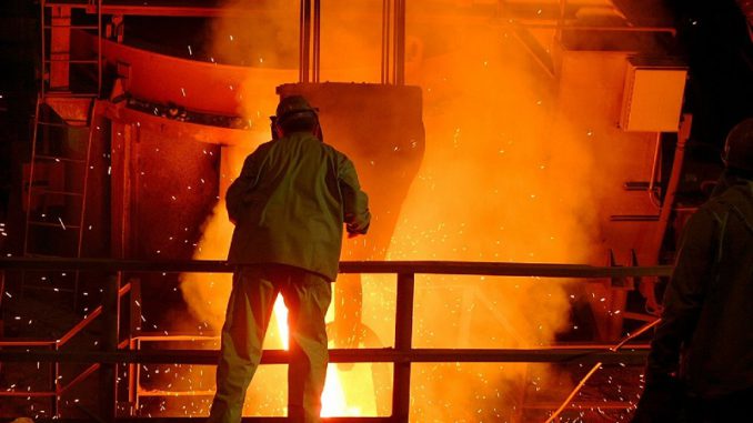 steel-mill-616526_1280 Profitieren stark vom Industriestromprivileg: Gießereien. Foto: skeeze / pixabay