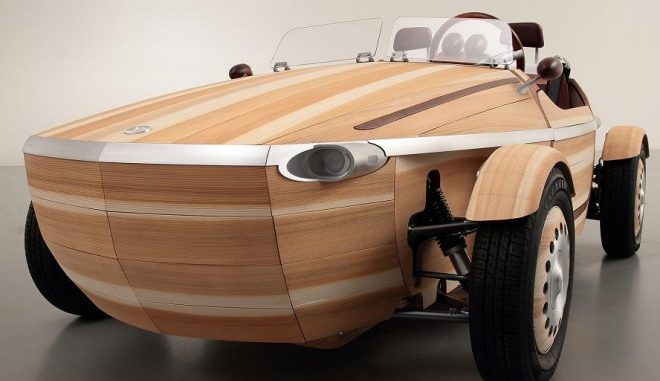 4by3 Toyota treibt mit dem Setsuna die Kaskadennutzung auf die Spitze. Die ganze Karosse des Fahrzeugs besteht aus Holz. Das Fahrzeug soll vor einer energetischen oder anderen stofflichen Verwertung von Generation zu Generation weitervererbt werden. Toyota Holz