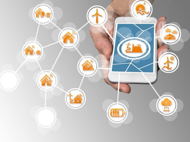 Prinzip eines Virtuellen Kraftwerks. Hier werden Wärmepumpen und andere Stromverbraucher mit regionalen, erneuerbaren Stromproduzenten verbunden. Grafik: EnBW