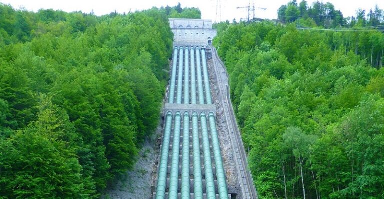 Pumspeicherkraftwerke wären ideale Speicher für die Energiewende. Foto: LoggaWiggler / Pixabay