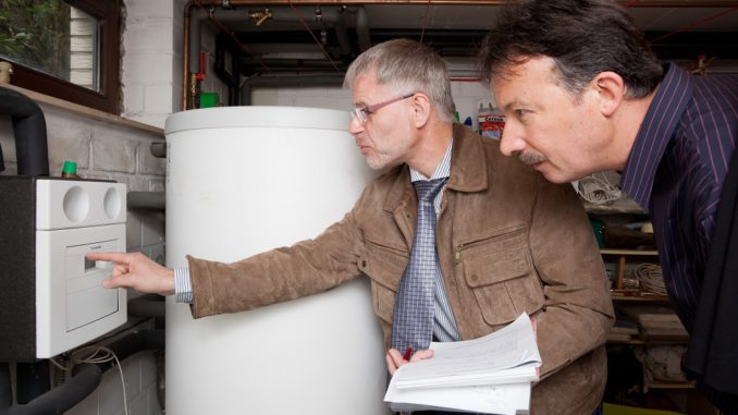 Energieberatung Kombinationen, in denen der Verbrauch der Püroduktion voneingenem PV-Strom folgt, erfordern eine intelligente Steuerung. Foto: Innogy