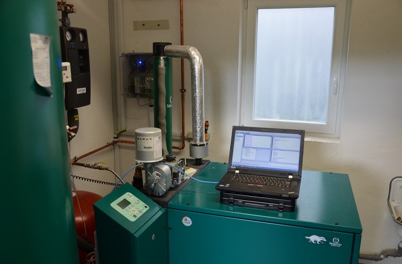 Feldtestanlage mit dem Dachs.