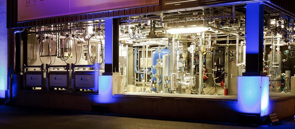 Produziert schon im vorindustriellen Maßstab PtL: Blue Crude-Anlage von Sunfire in Dresden. Foto: Sunfire