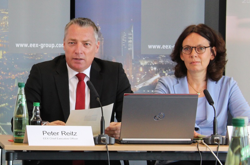 EEX-Chef Peter Reitz und Finanzvorstand Iris Weidinger streben für 2018 ein neues Rekordergebnis an - nach einem kleinen Dämpfer für das vergangene Jahr. Foto: Urbansky