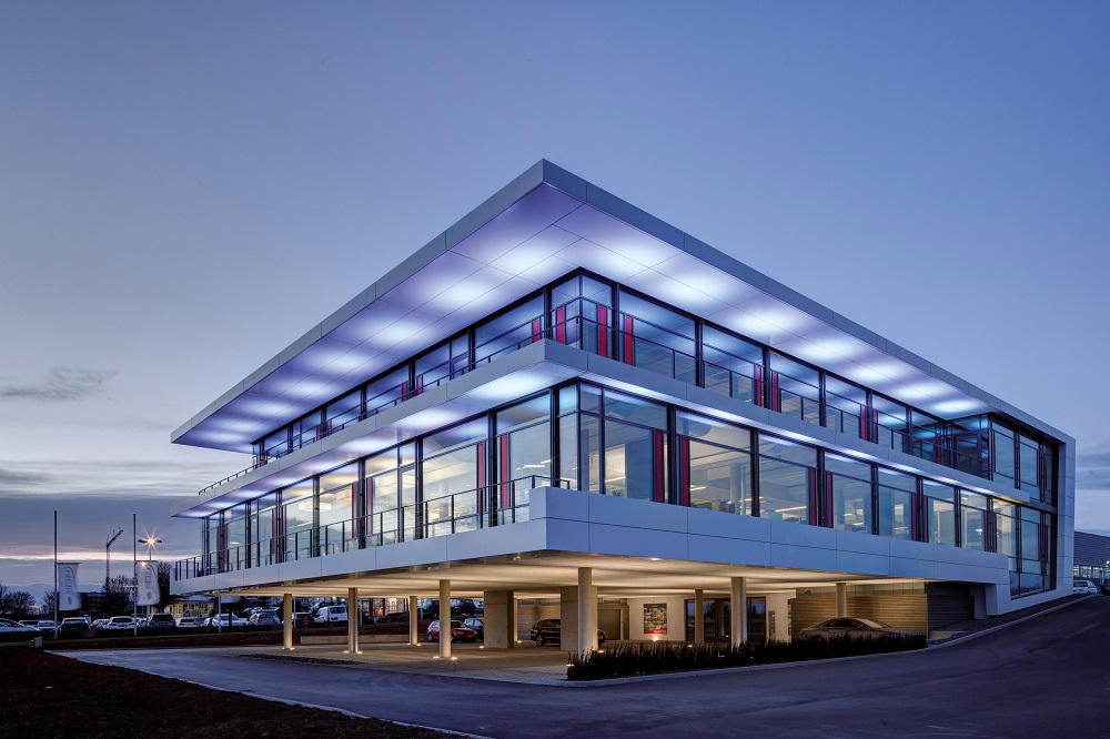 Das Gebäude der Schnepf Planungsgruppe wird mittels Eisspeicher geheizt und gekühlt. Foto: Viessmann