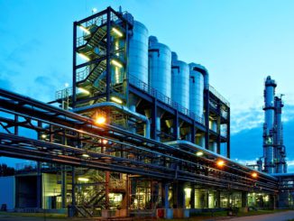 Würde im Zuge der aktuellen EU-Diskussionen auch harsche Einbrüche hinnehmen müssen: die Bioethanol-Produktion. Foto: BDBe