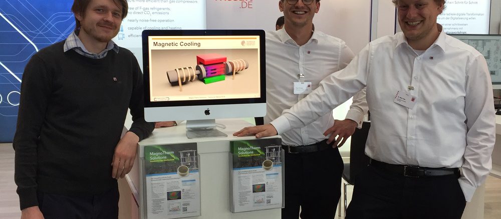 Dimitri Benke, Timur Sirman und Max Fries (v.l.) gründeten MagnoTherm Solutions und bauen Kühlmöbel, die auf Grundlage des magnetokalorischen Effektes arbeiten. Foto: MagnoTherm Solutions