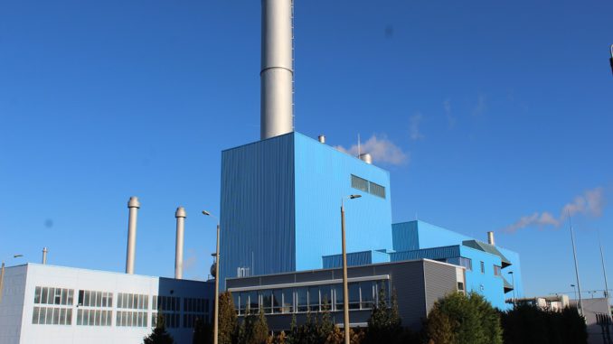 IMG_3660 Wird für 26 Millionen Euro bis 2020 umgerüstet und dadurch flexibler und effizienter: GuD-Anlage der envia THERM im Chemiepark Bitterfeld-Wolfen. Foto: Frank Urbansky