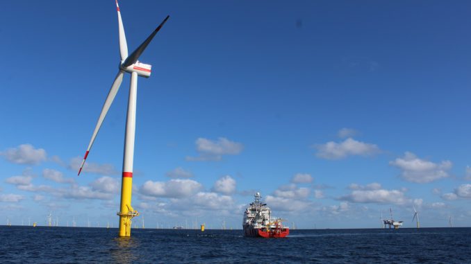 IMG_150 Sensoren können Windräder überwachen und Havarien sowie damit einhergehende Stillstandszeiten sowie aufwändige Reparaturen vermeiden. Foto: Frank Urbansky 9