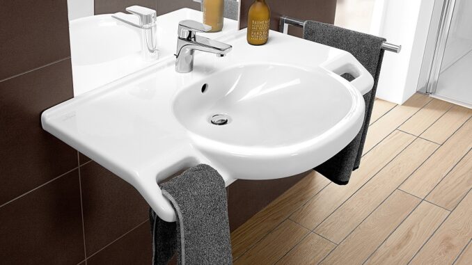 Onovo Behindertengerechtes Waschbecken. Foto: Villeroy & Boch