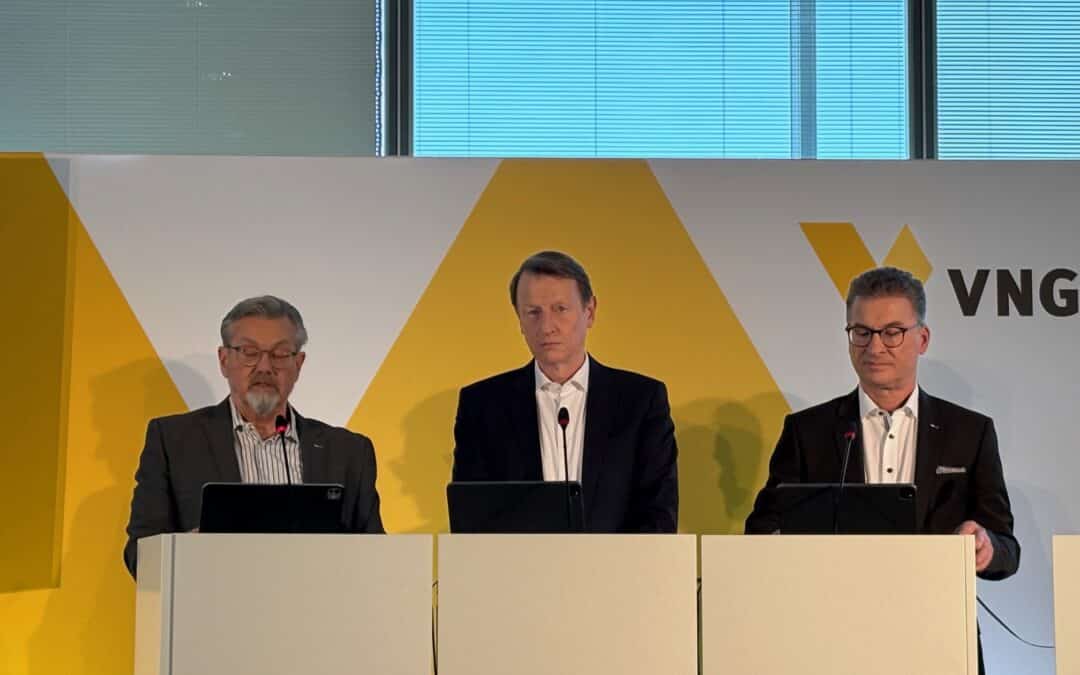 Solider Gewinn und viel zu investieren